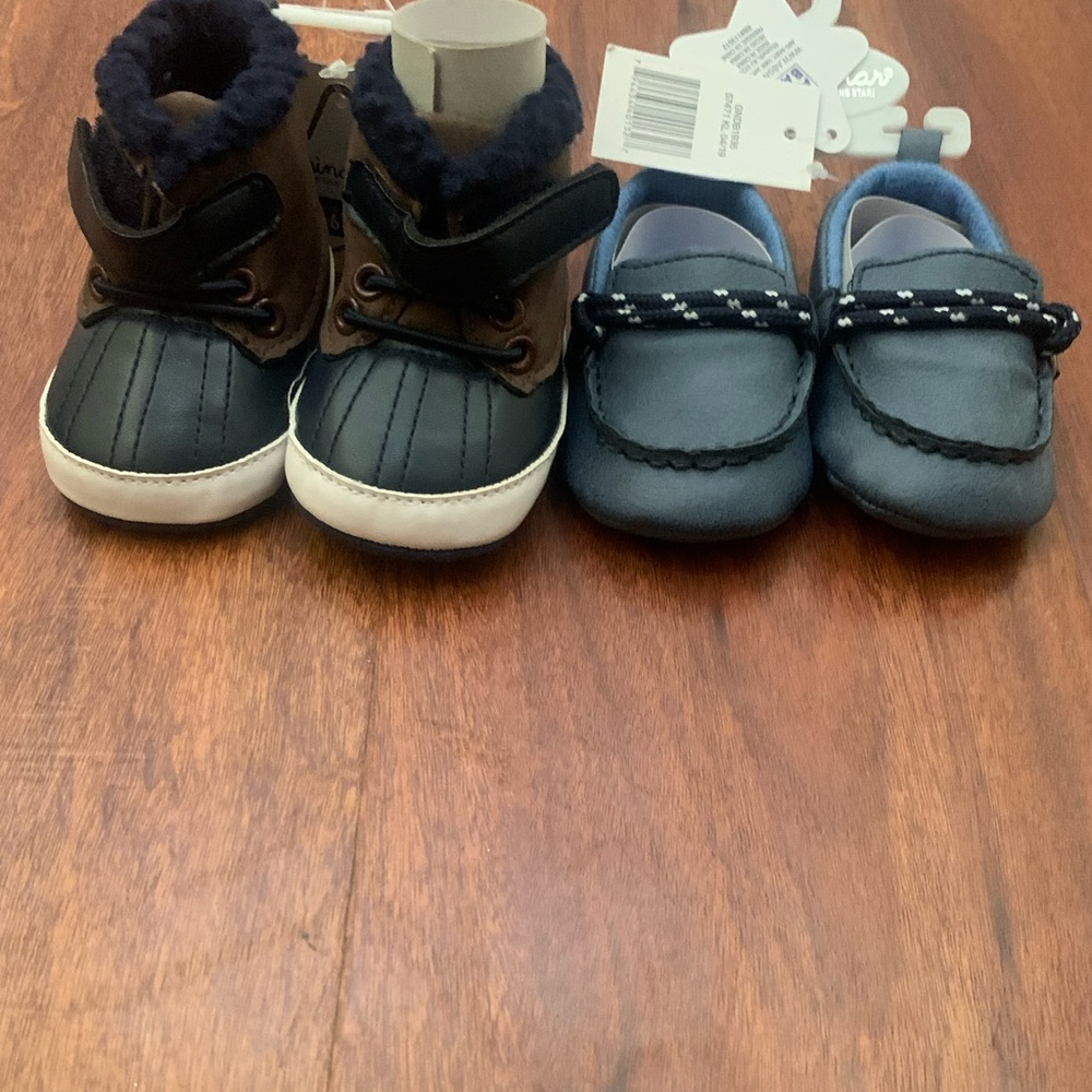 Baby boy crib shoes size 3-6 months 2 pairs